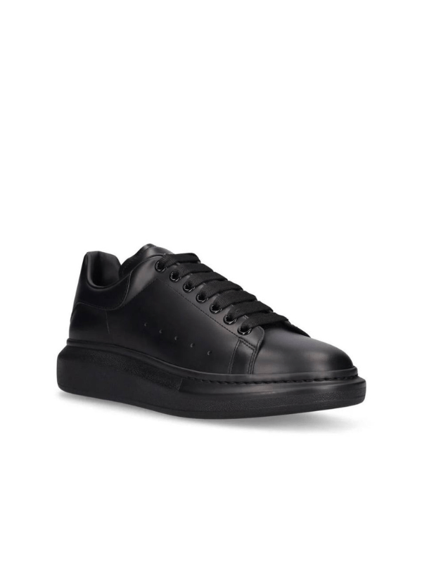 Alexander McQueen Sneakers 063