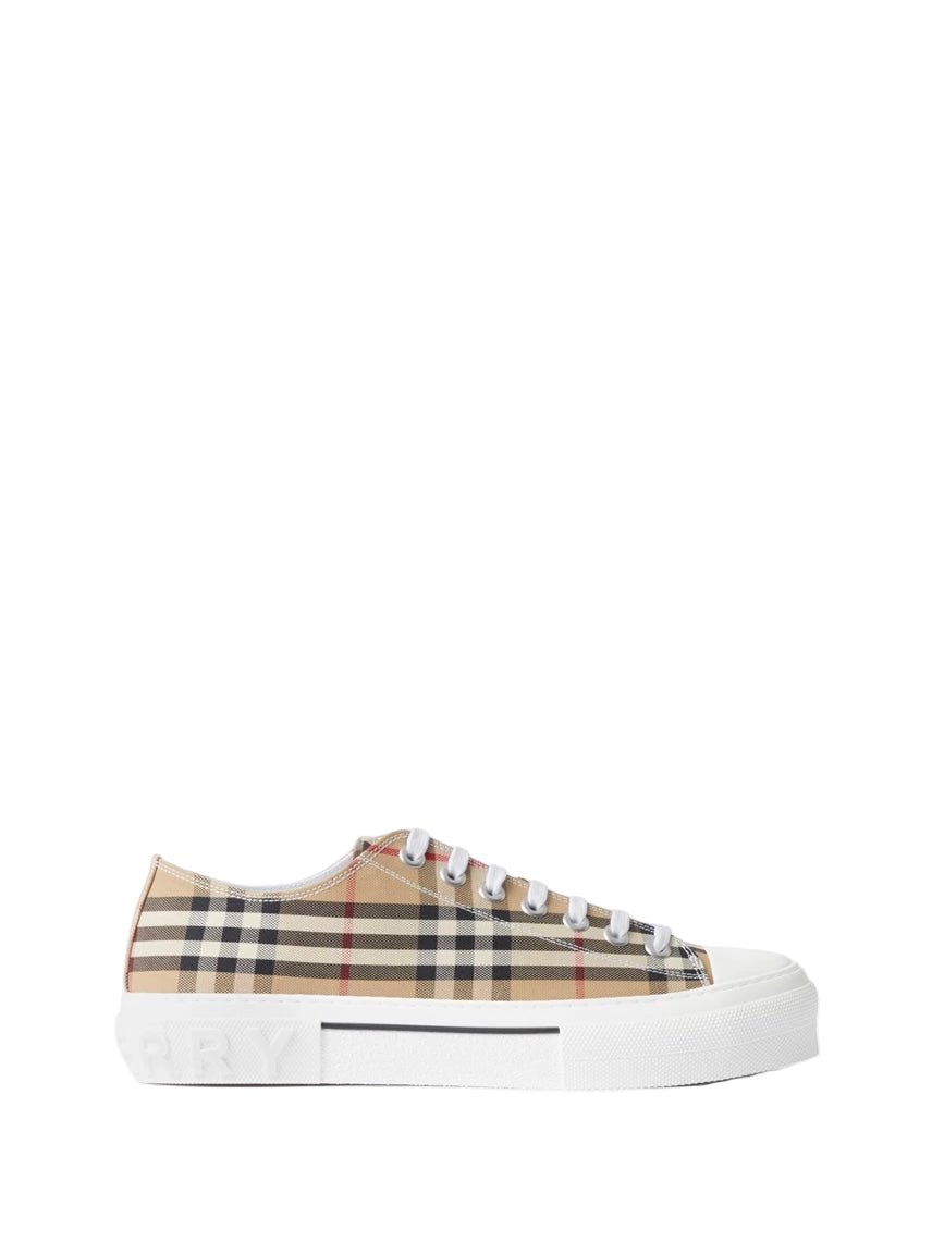 Burberry Sneakers 105