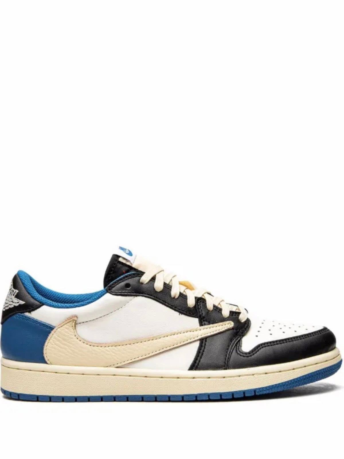 Travis Scott Sneakers 144